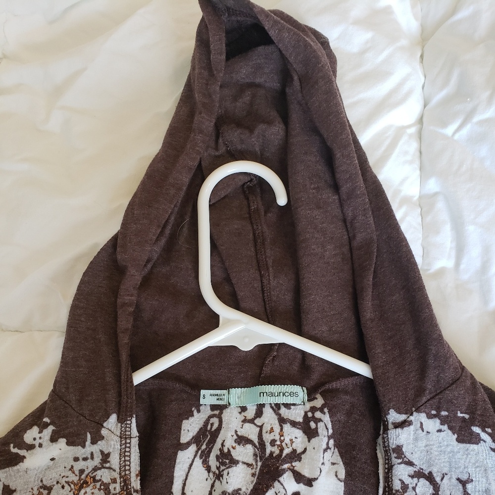 Top - Picture 3 of 4